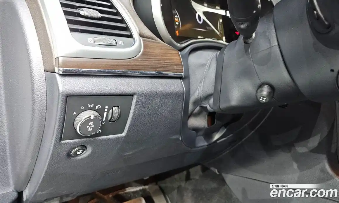 Jeep Cherokee 2015 3.0 гидро в Москве № 232765, фото 13
