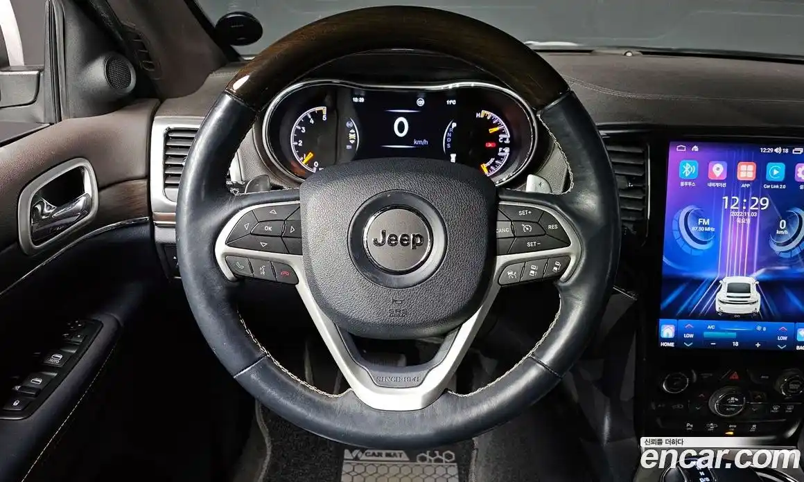 Jeep Cherokee 2015 3.0 гидро в Москве № 232765, фото 14