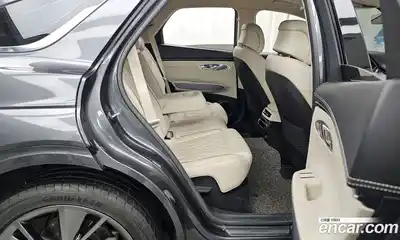 Genesis GV70 2021 2.5 гидро в Москве № 25237, миниатюра 12
