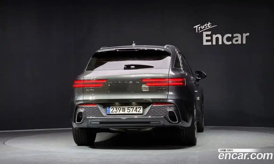 Genesis GV70 2021 2.5 гидро в Москве № 25237, фото 4
