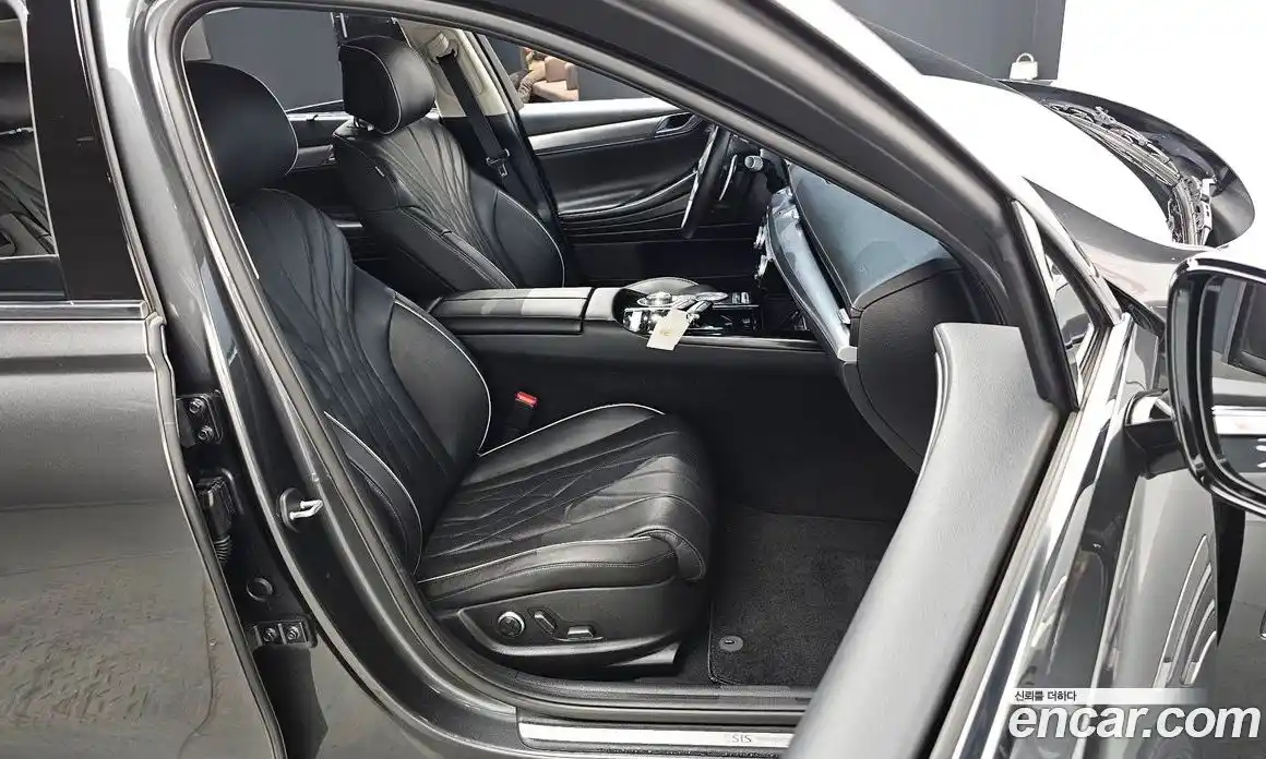 Genesis G80 2021 2.5 гидро в Москве, фото 12