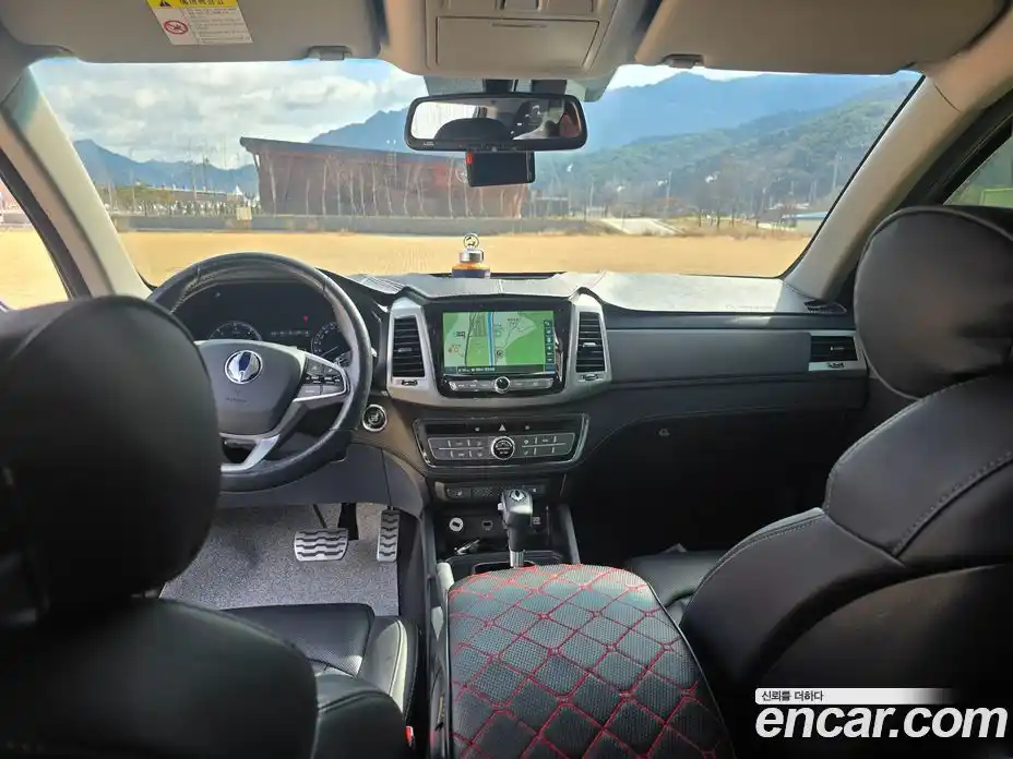SsangYong Rexton 2018 2.2 гидро в Москве № 261405, фото 17