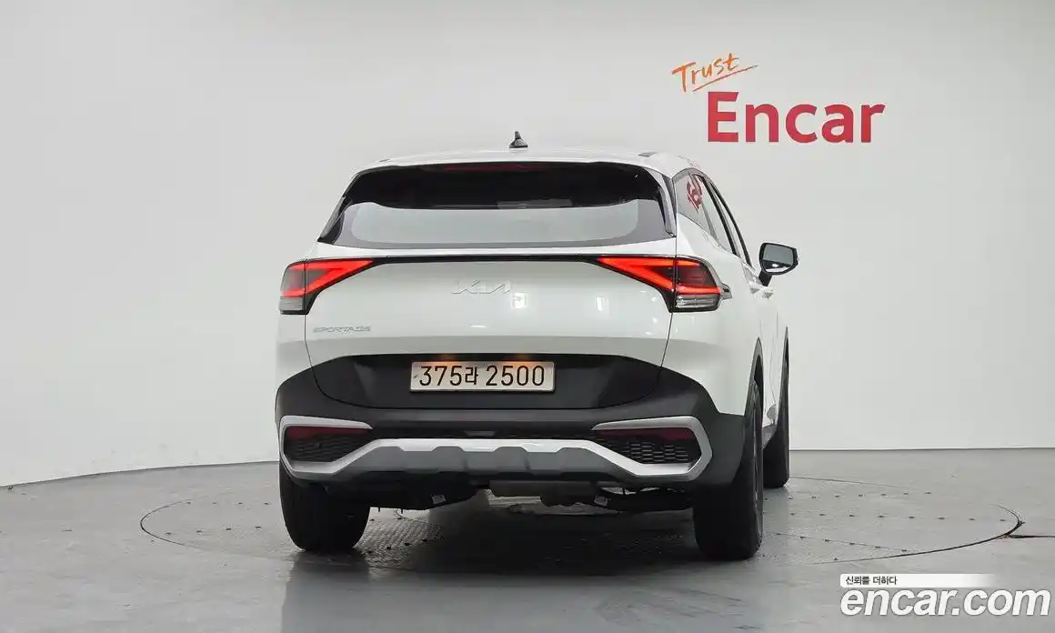 Kia Sportage 2023 2.0 гидро в Москве, фото 4