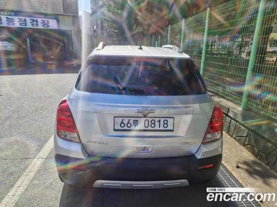 Chevrolet Trax 2015 1.6 гидро в Москве № 298113, фото 6