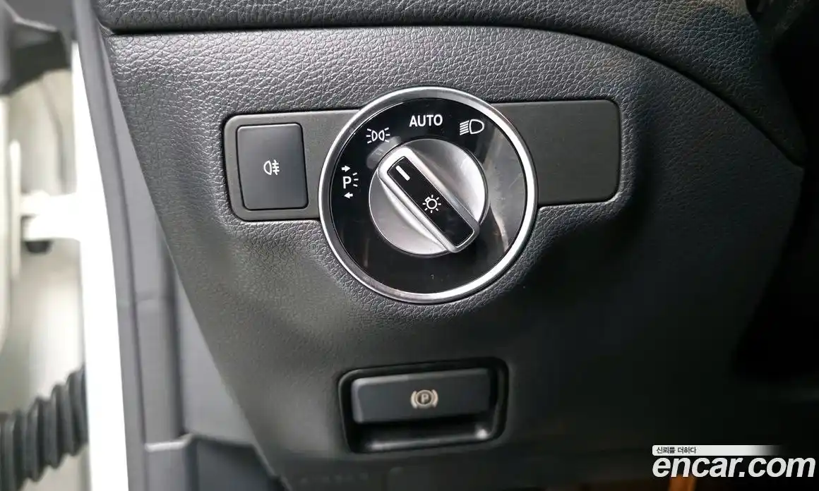 Mercedes-Benz CLA-Class 2017 2.0 гидро в Москве, фото 18