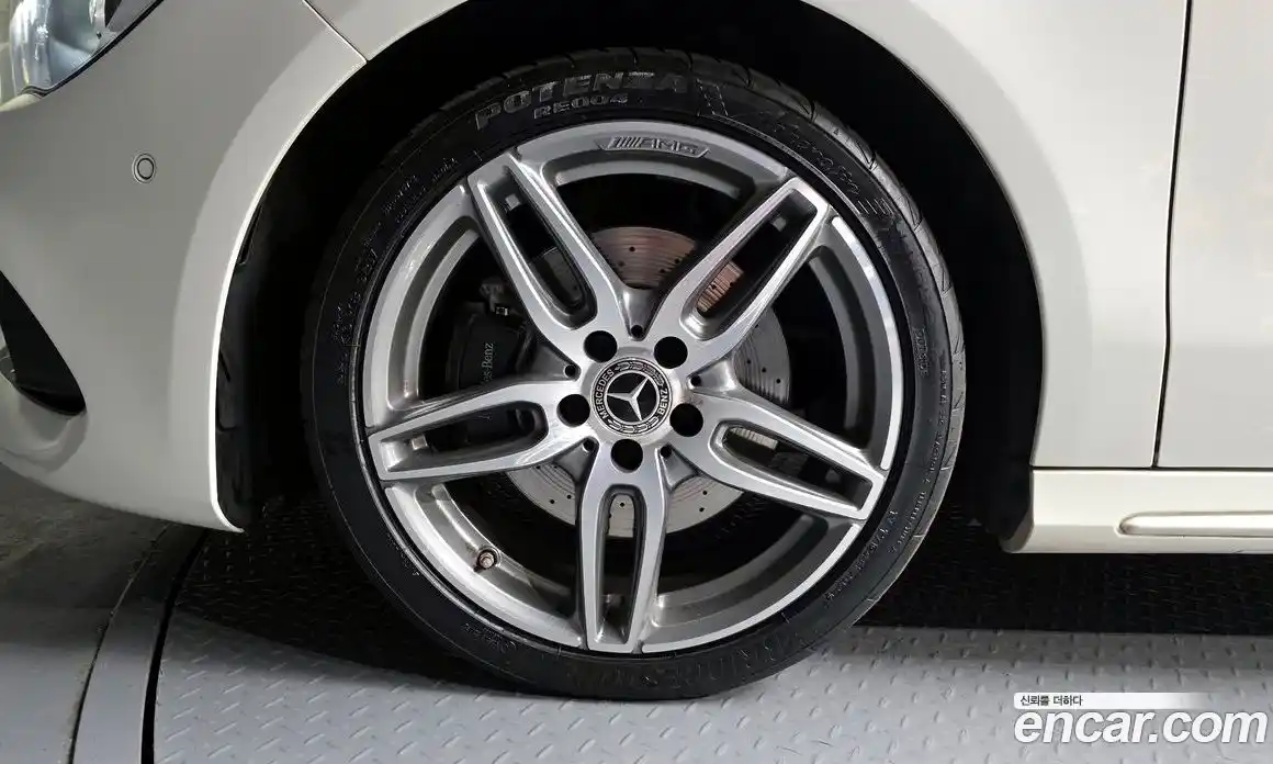 Mercedes-Benz CLA-Class 2017 2.0 гидро в Москве, фото 5