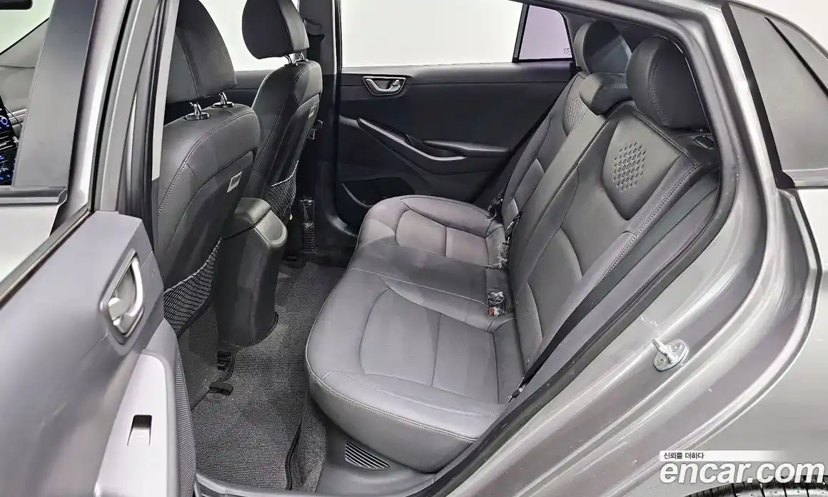Hyundai Ioniq 2019 1.6 гидро в Москве № 3340, фото 11