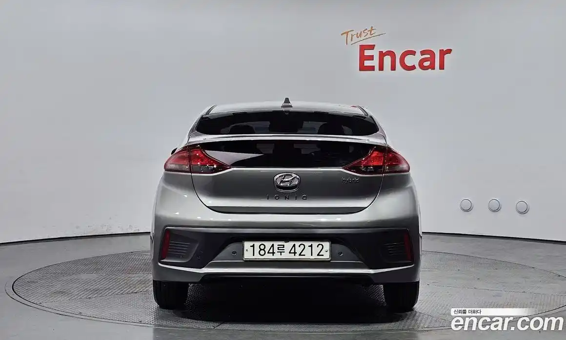 Hyundai Ioniq 2019 1.6 гидро в Москве № 3340, фото 3