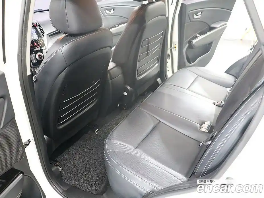 SsangYong TIBOLI 2016 1.6 гидро в Москве № 36253, фото 12