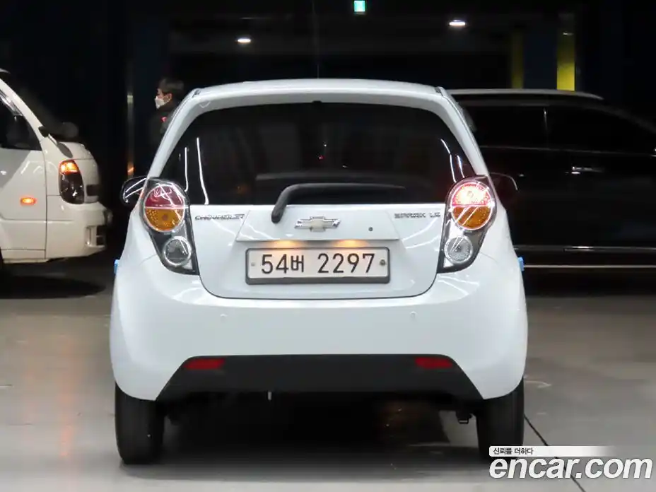 Chevrolet Spark 2012 1.0 гидро в Москве, фото 4