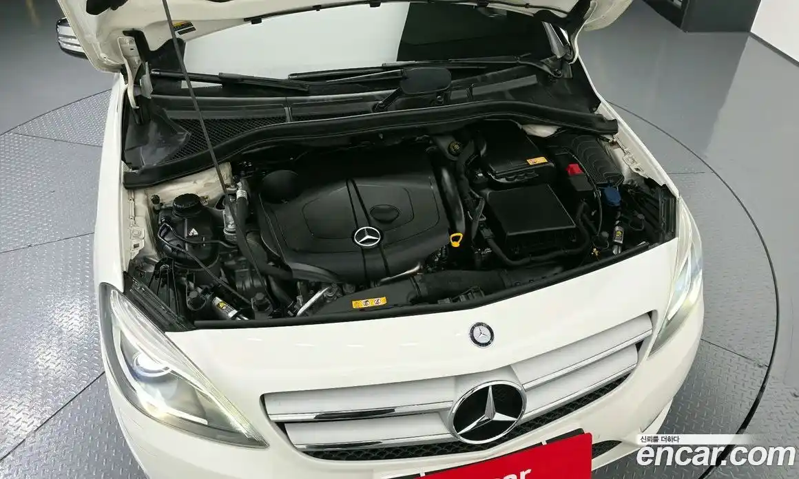 Mercedes-Benz B-Class 2013 1.8 гидро в Москве, фото 6
