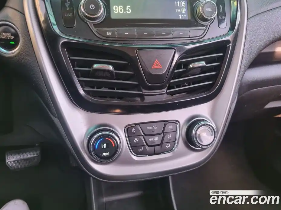 Chevrolet Spark 2017 1.0 гидро в Москве № 37940, фото 17