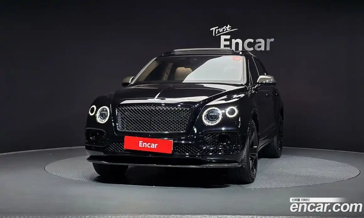 Bentley Bentayga 2017 6.0 гидро, фото 3