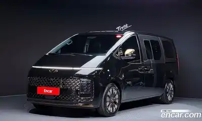 Hyundai Staria