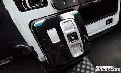 Hyundai Staria 2021 2.2 гидро в Москве, миниатюра 9
