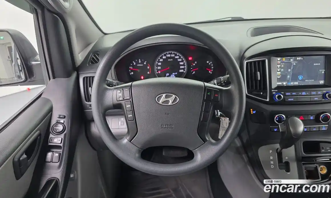 Hyundai Starex 2016 2.5 гидро в Москве, фото 14