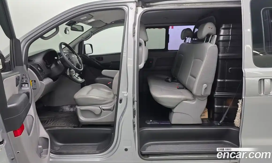 Hyundai Starex 2016 2.5 гидро в Москве, фото 18