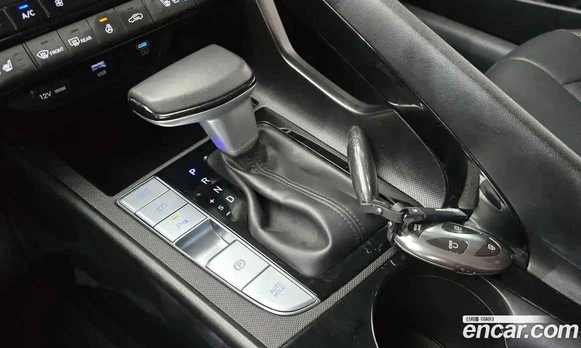 Hyundai Avante 2023 1.6 гидро в Москве № 49516, фото 9
