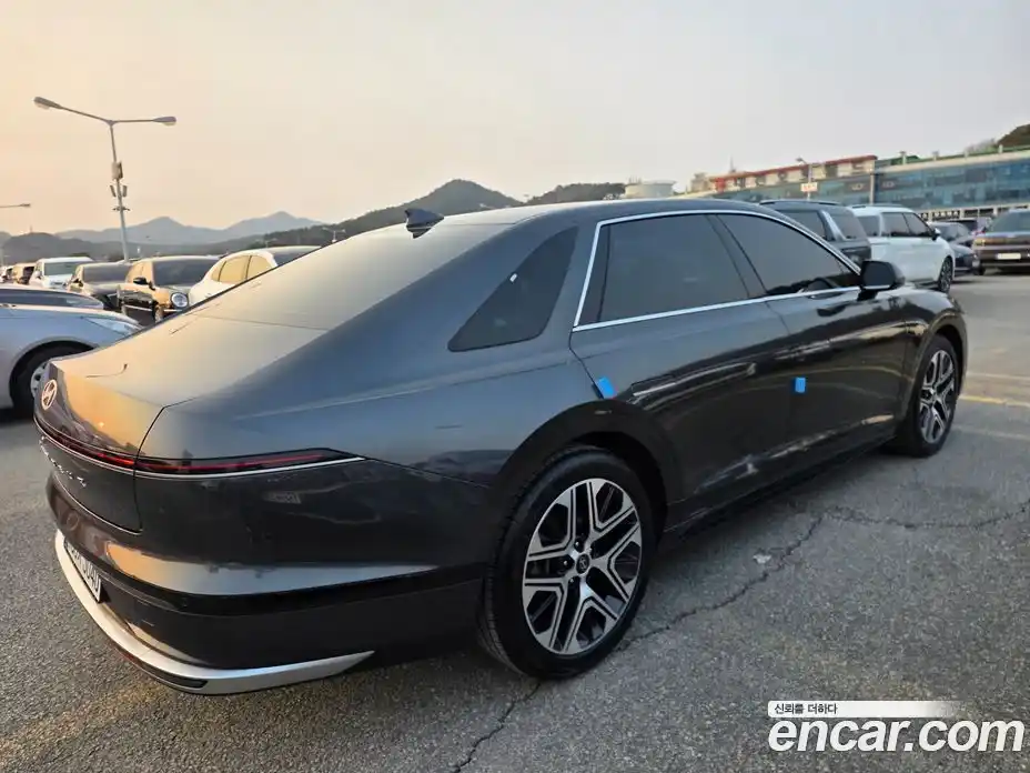 Hyundai Grandeur 2023 2.5 гидро в Москве № 518956, фото 4