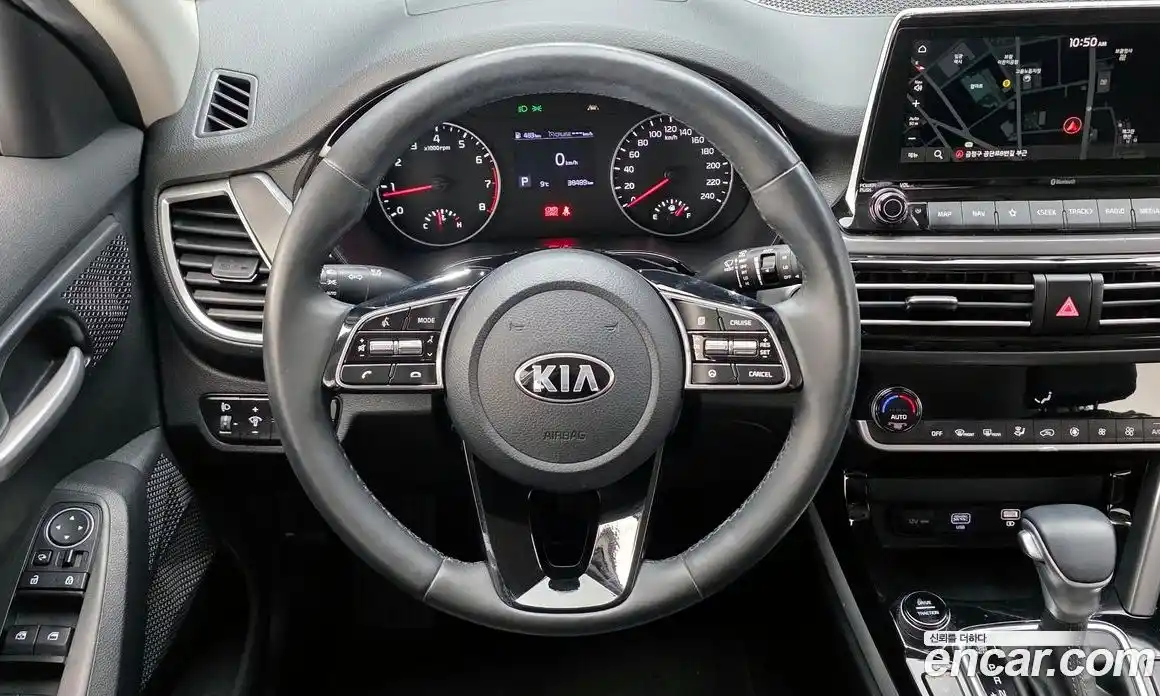 Kia Seltos 2021 1.6 гидро в Москве, фото 12