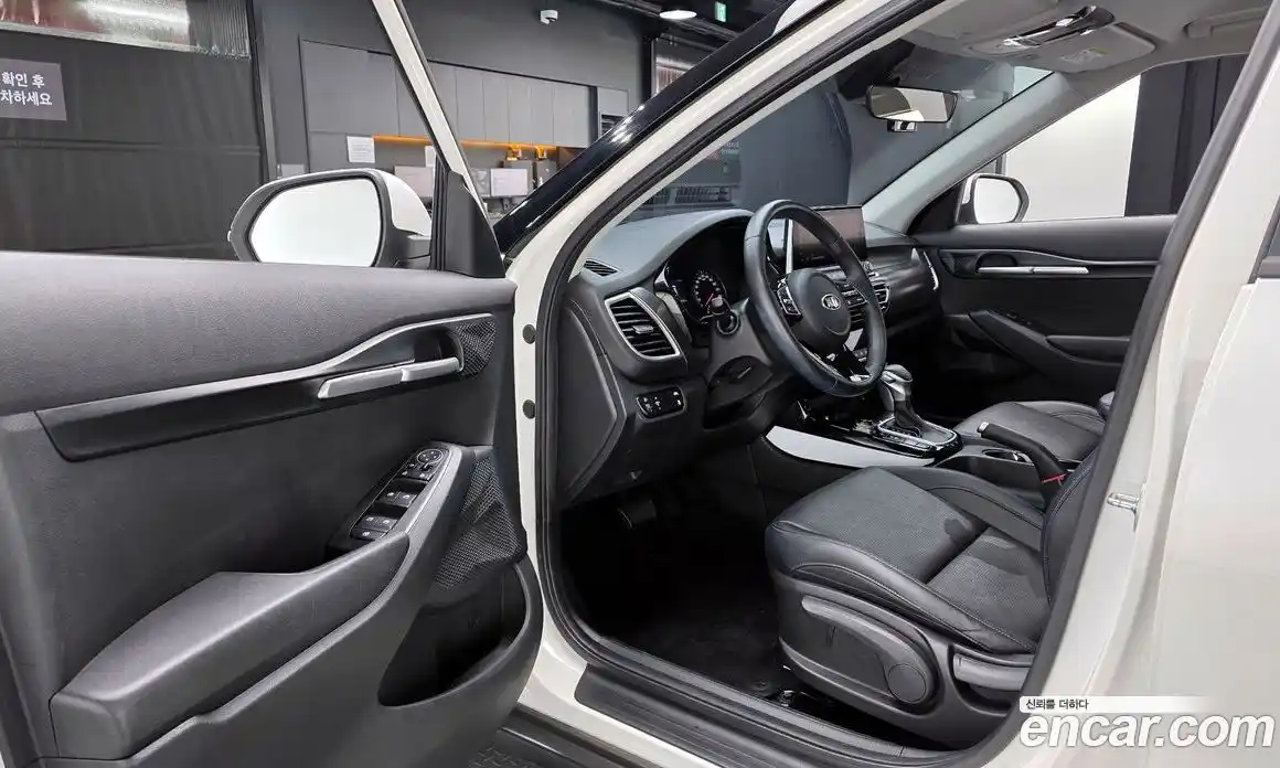 Kia Seltos 2021 1.6 гидро в Москве, фото 10