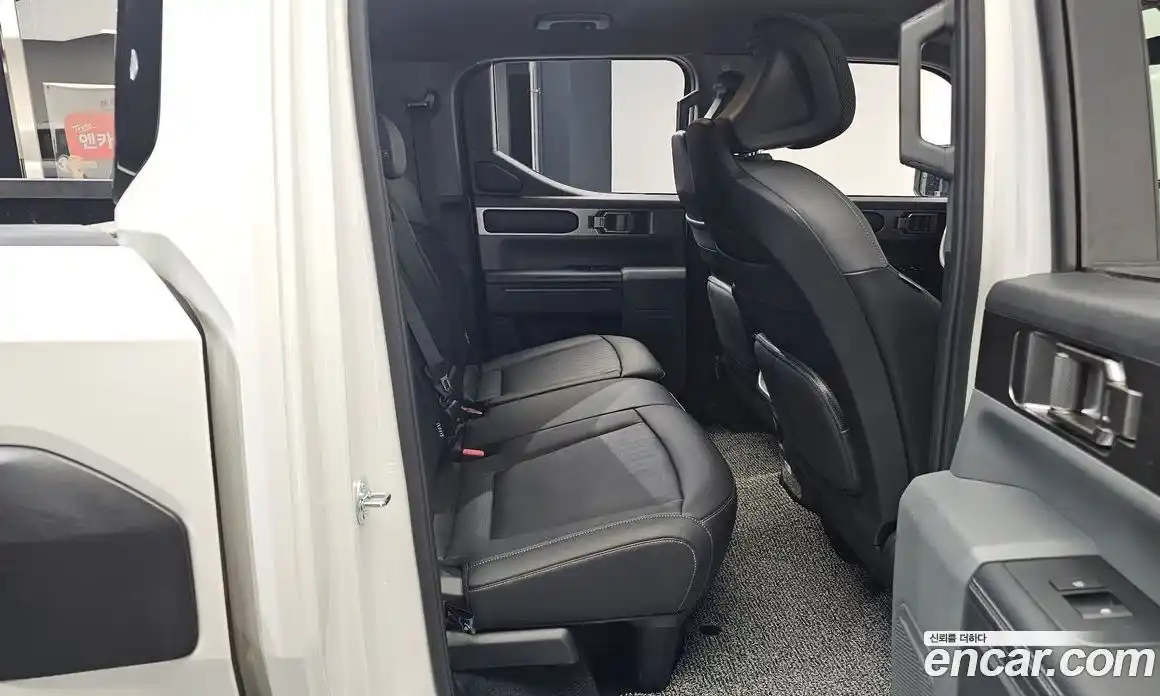 Kia Tasman 2025 2.5 гидро, фото 12