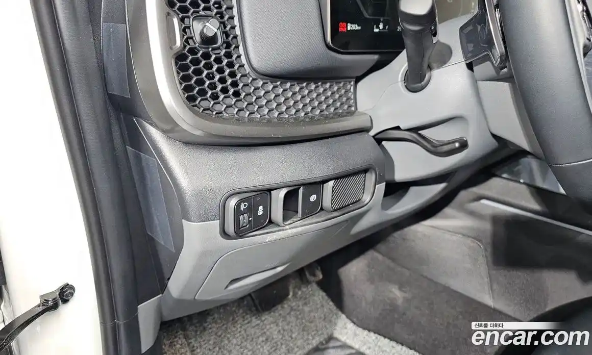 Kia Tasman 2025 2.5 гидро, фото 14