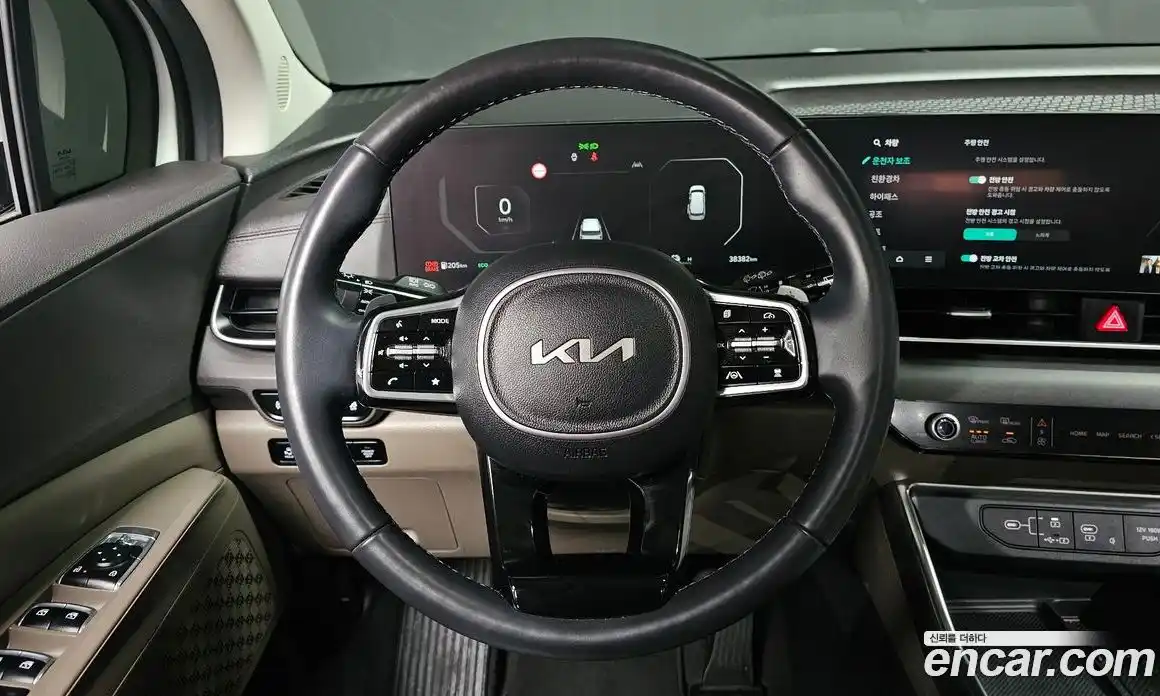 Kia Canival 2024 1.6 гидро в Москве № 614040, фото 13