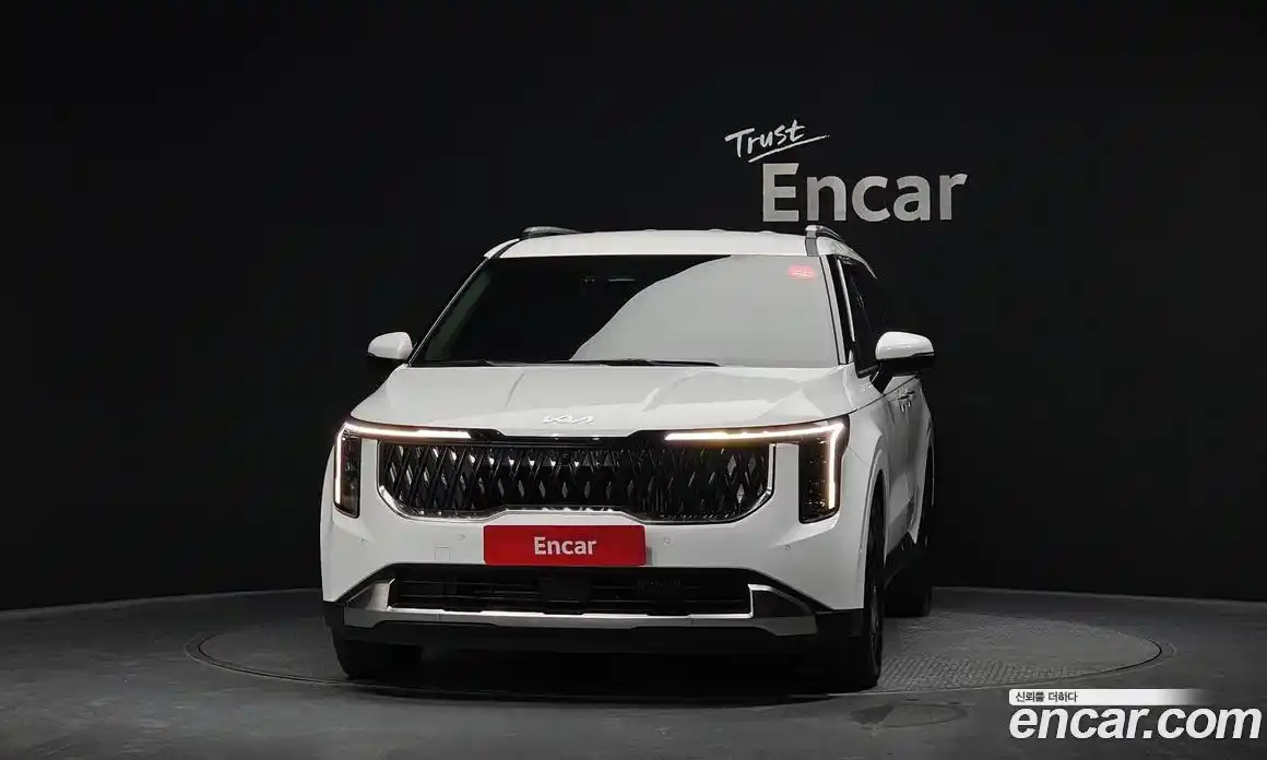 Kia Canival 2024 1.6 гидро в Москве № 614040, фото 3