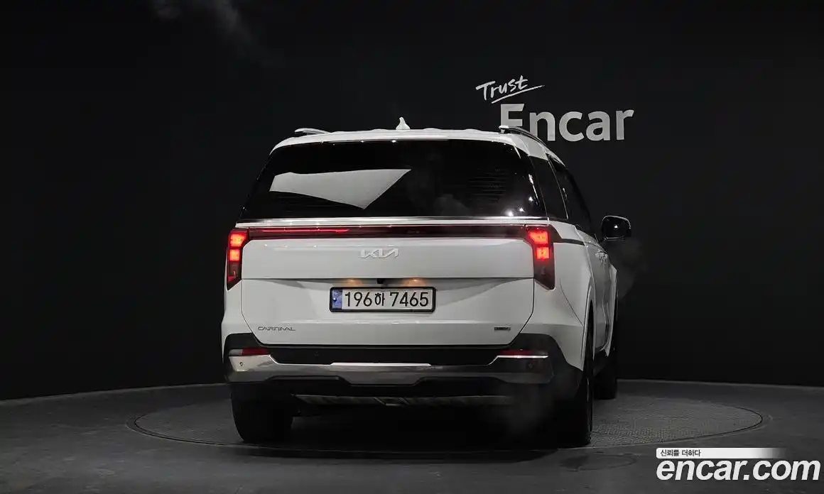 Kia Canival 2024 1.6 гидро в Москве № 614040, фото 4
