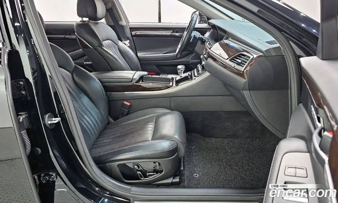 Genesis EQ900 2017 3.8 гидро в Москве, фото 11