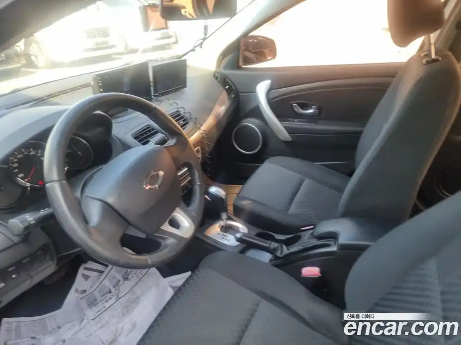 Renault SM3 2009 1.6 гидро в Москве № 748446, фото 12