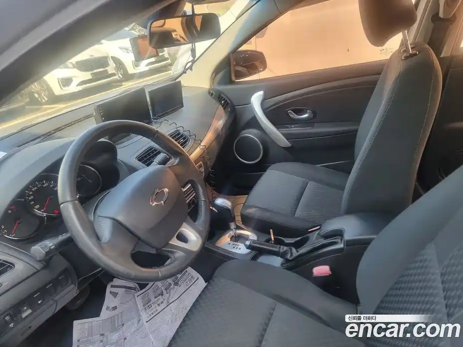 Renault SM3 2009 1.6 гидро в Москве № 748446, фото 7
