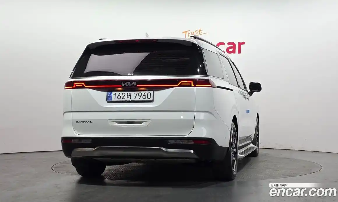 Kia Canival 2022 2.2 гидро в Москве, фото 4