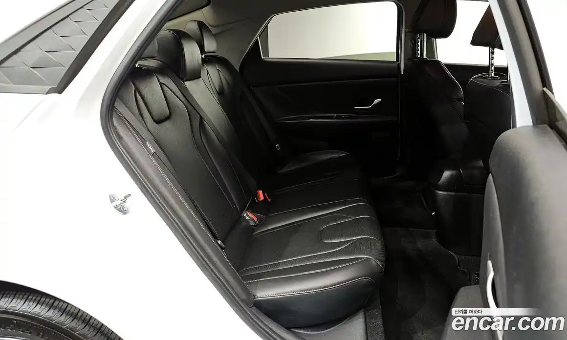 Hyundai Avante 2024 1.6 гидро в Москве, фото 12