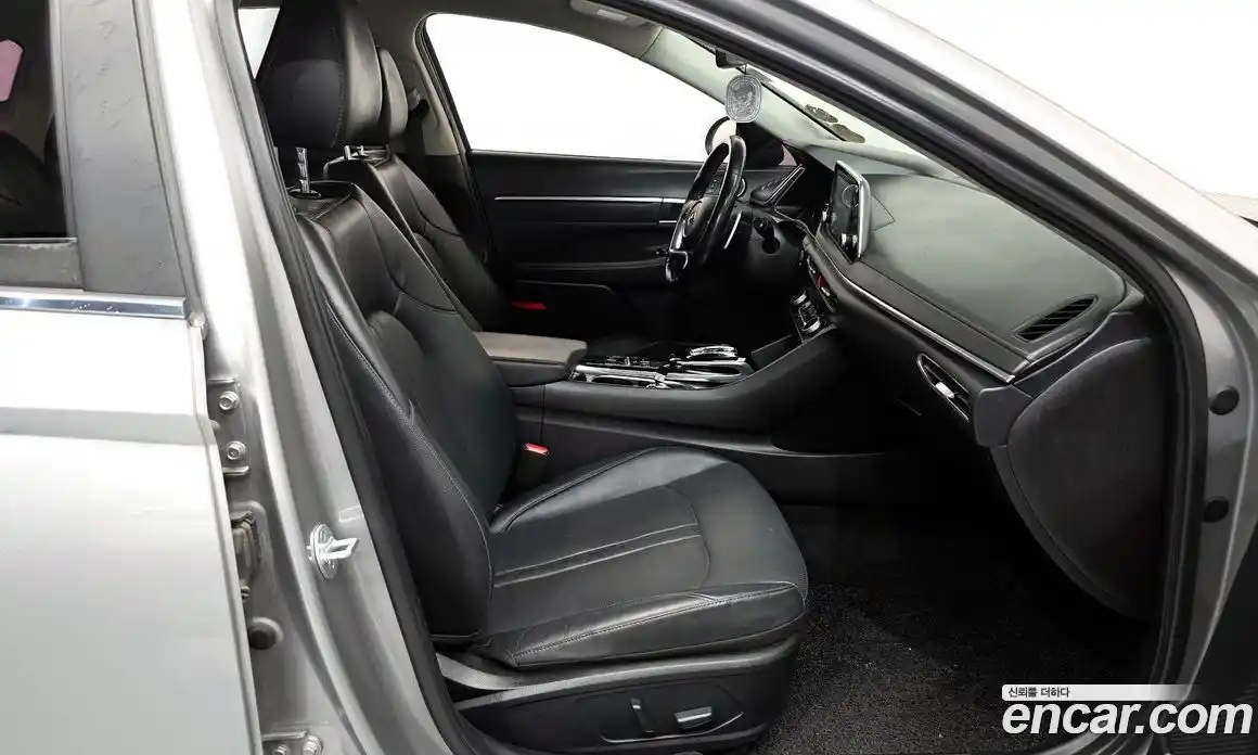 Hyundai Sonata 2019 2.0 гидро в Москве, фото 11
