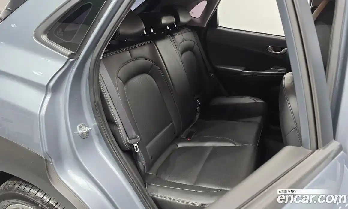 Hyundai Kona 2017 1.6 гидро в Москве, фото 12