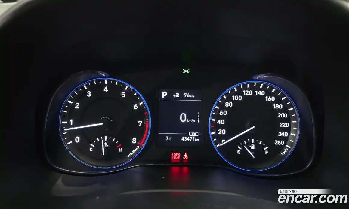 Hyundai Kona 2017 1.6 гидро в Москве, фото 8