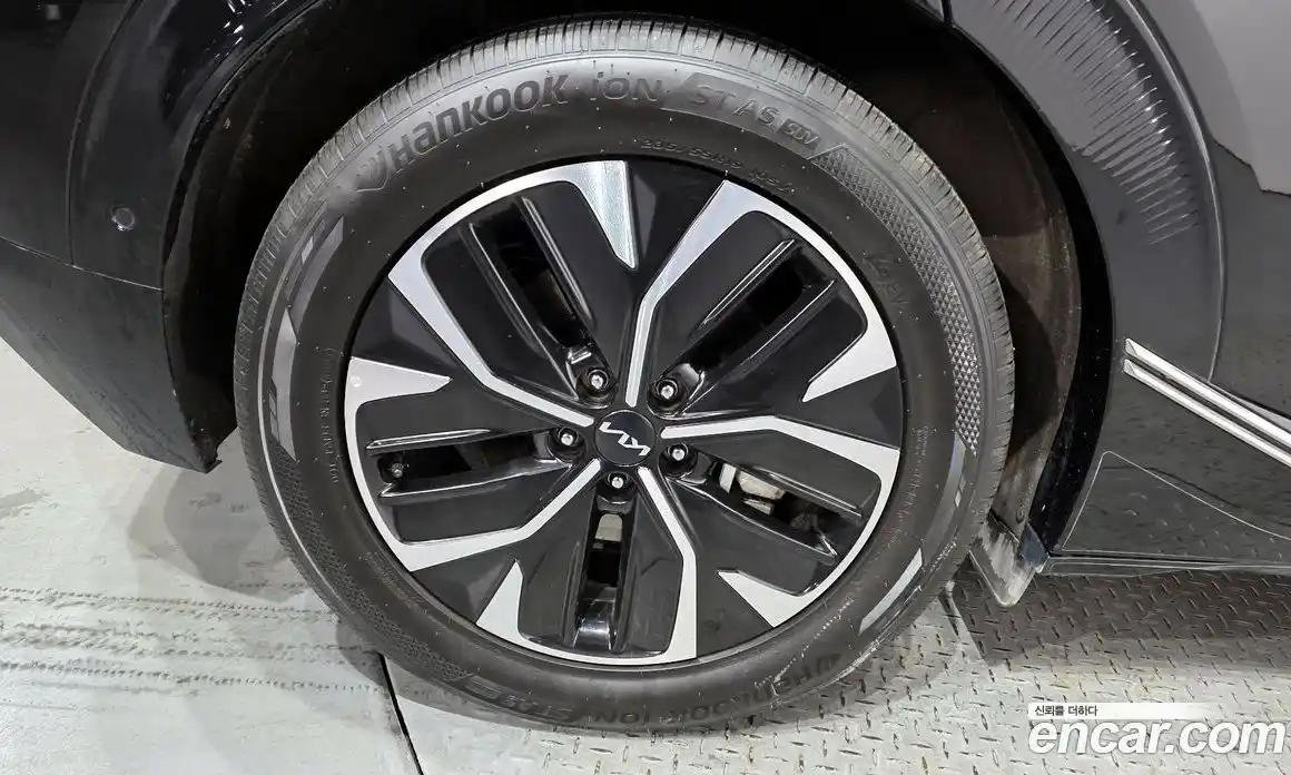 Kia EV6 2023 0.1 гидро в Москве, фото 5