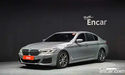 BMW 5-Series, 2022