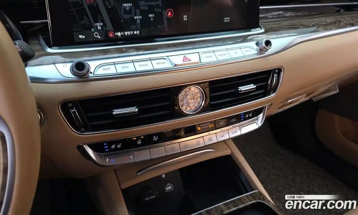 Kia K9 2021 3.8 гидро в Москве, фото 17
