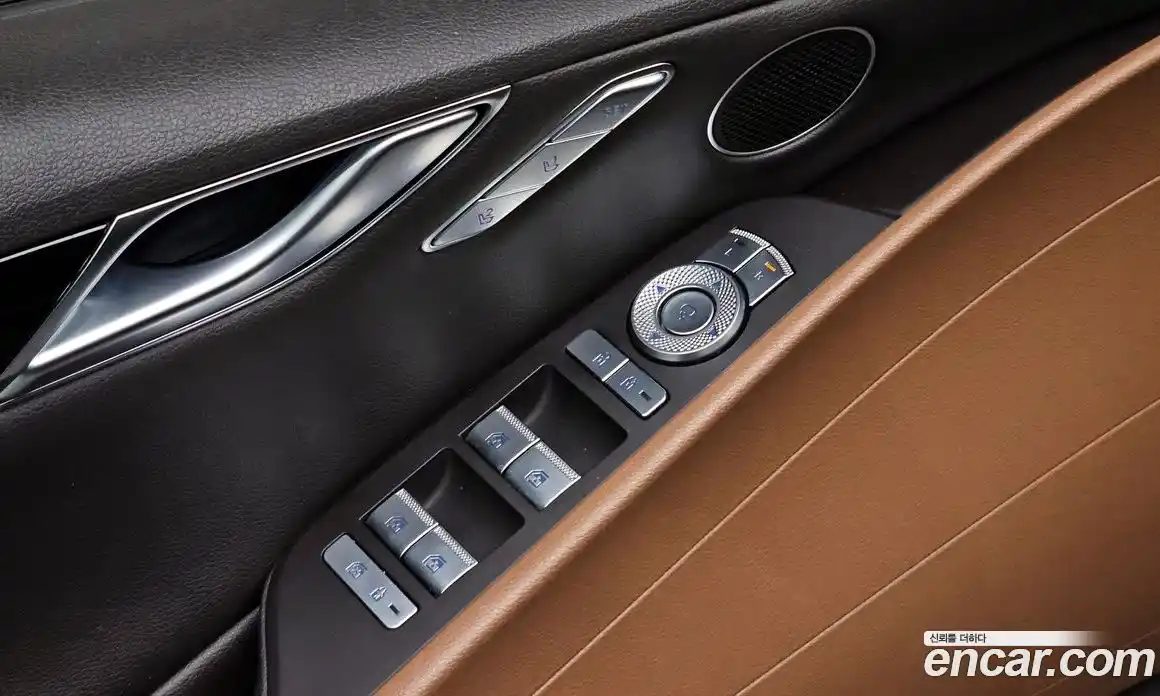 Genesis G80 2023 2.5 гидро в Москве, фото 18