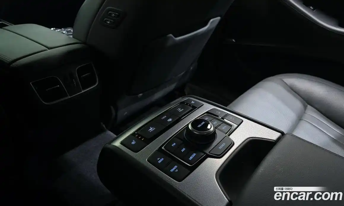 Genesis G80 2017 3.3 гидро в Москве, фото 16