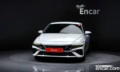 Hyundai Avante 2023 1.6 гидро в Москве № 8832, миниатюра 3