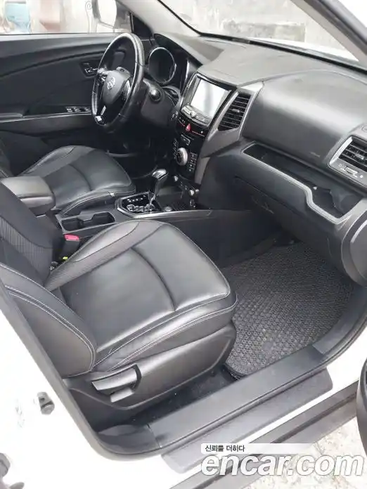 SsangYong TIBOLI 2017 1.6 гидро в Москве, фото 13