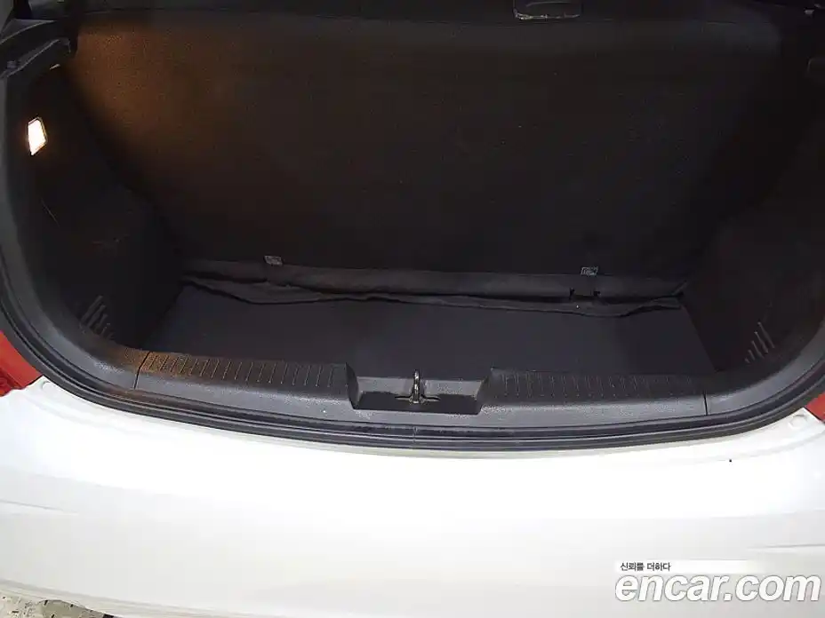 Chevrolet Spark 2015 1.0 гидро в Москве, фото 9