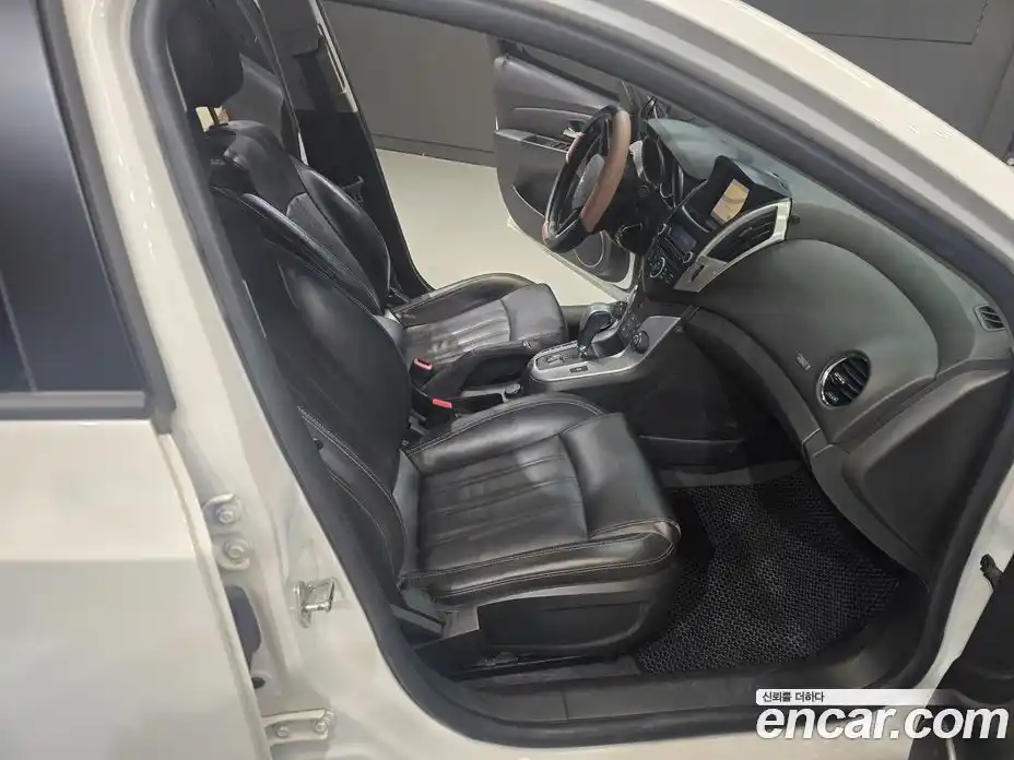 Chevrolet Cruze 2013 1.8 гидро в Москве № 98937, фото 15