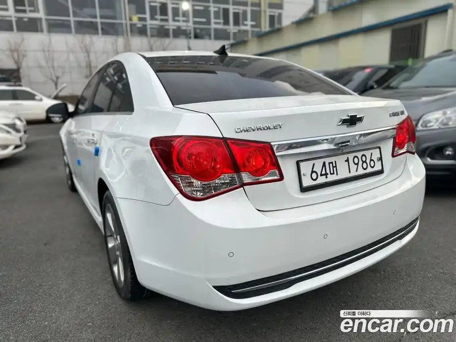 Chevrolet Cruze 2011 1.8 гидро в Москве № 105403, фото 6