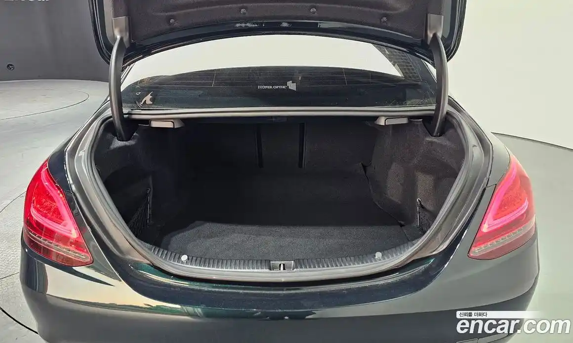 Mercedes-Benz C-Class 2019 2.0 гидро в Москве, фото 20