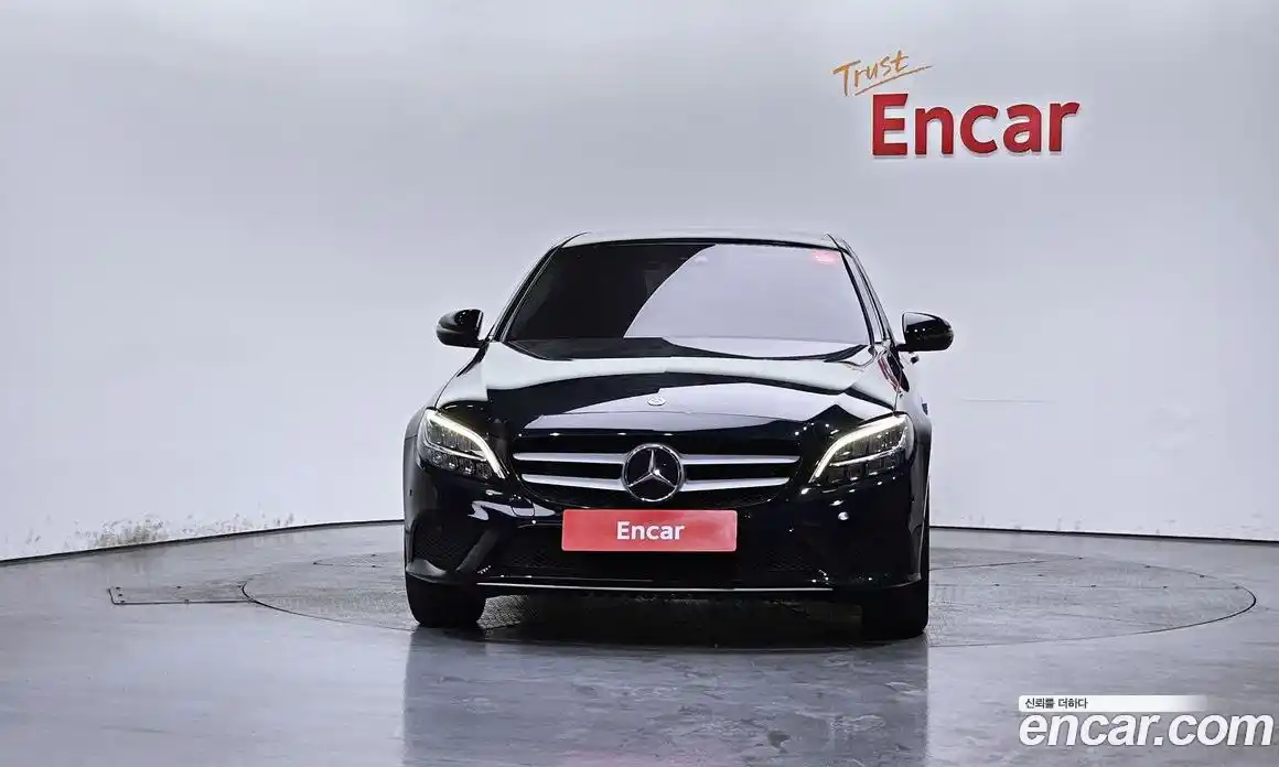 Mercedes-Benz C-Class 2019 2.0 гидро в Москве, фото 3